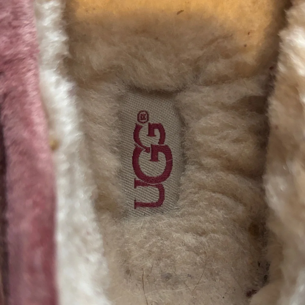 UGG Dusty Rose Suede Moccasins - Picture 2 of 3
